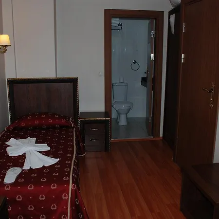 K Royal - Old Hotel 4*