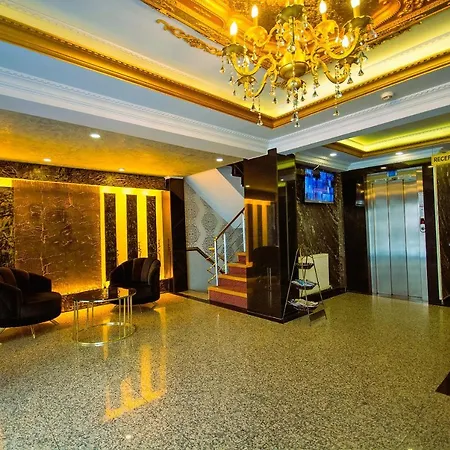 Otel K Royal - Old 4*